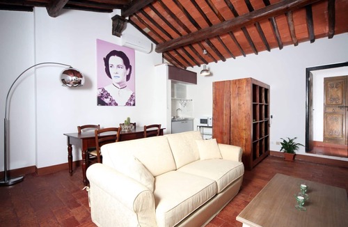 Massarosa Apartment | Nice apartment with A/C, pool, WIFI, TV, patio, pets allowed and panoramic view, close to Viareg.
