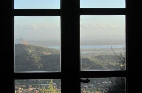 Massarosa Apartment | Nice apartment with A/C, pool, WIFI, TV, patio, pets allowed and panoramic view, close to Viareg.