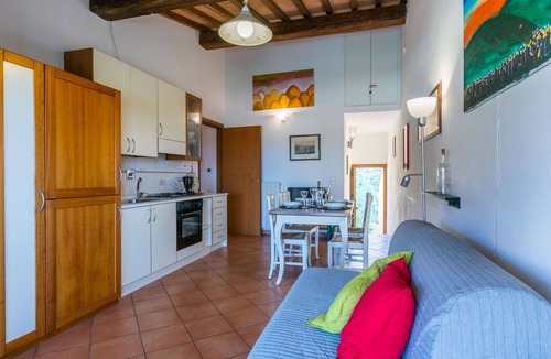 Guardistallo Apartment | Nice apartment for 5 guests with WIFI, A/C, terrace and pets allowed