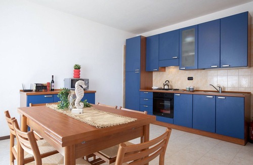 Porto Torres Apartment | Nice apartment for 3 people with WIFI, A/C, TV and terrace