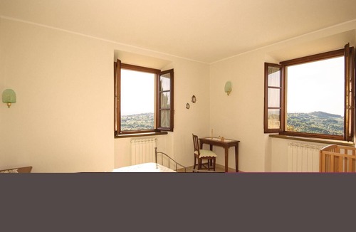 Pomarance Apartment | Nice apartment in Pomarance PI with WiFi