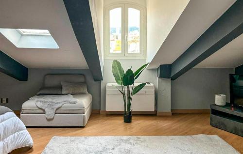 Lepante Quarter Apartment | Nice Apartment In Nice With Wifi
