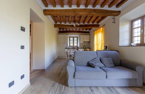 Borgo a Mozzano Apartment | Nice apartment in Borgo a Mozzano