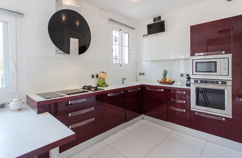 Saint-Laurent-du-Var House | Nice home in Saint-Laurent-du-Var