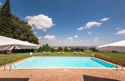 Monteroni d'Arbia House | Nice home in Monteroni d´Arbia SI
