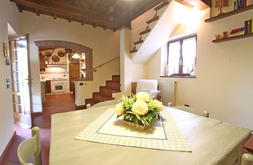 Pietrasanta House | Nice little house near the beach with a nice garden. Air conditioning.