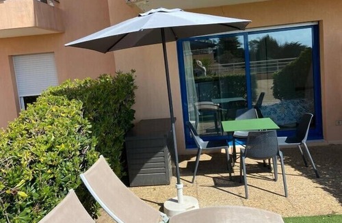 Le Trayas Apartment | Nice place with sea and swimming pool