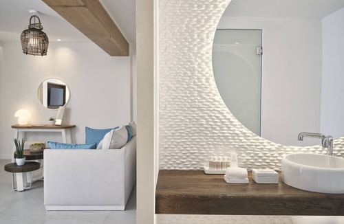 Agia Paraskevi Hotel | Nikki Beach Resort & Spa Santorini