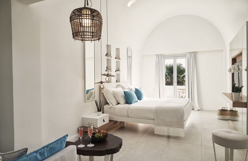 Agia Paraskevi Hotel | Nikki Beach Resort & Spa Santorini