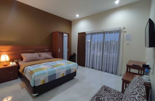 Salatiga House | Nirvana House (Guest House Syari'ah)