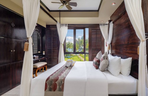 Lagoi Hotel | Nirwana Resort Hotel