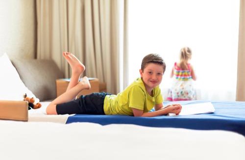 Saint-Laurent-du-Var Hotel | Novotel Nice Aéroport Cap 3000