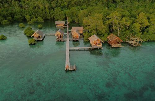 Sawinggrai House | Nyanse Homestay - Raja Ampat