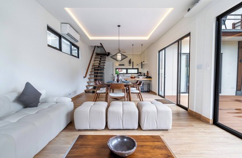 Denpasar Barat Villa | Oasis Residences