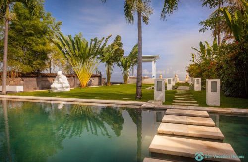 Dencarik Villa | Ocean Beachfront Luxury Design Villa @ Lovina - Villa Ibiza Bali