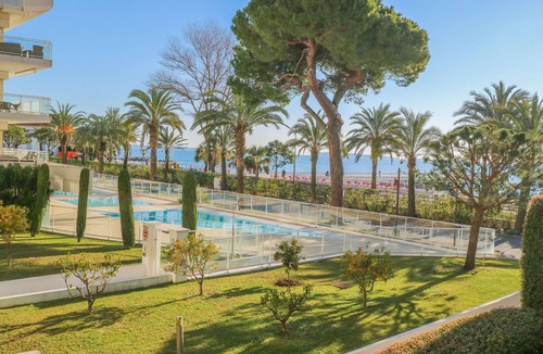 La Bocca Apartment | Ocean View Royal Palm CannesnLuxury apartment overlooking the Mediterranean Sea