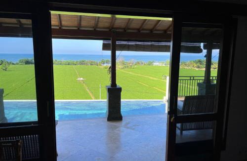 Pekutatan House | Ocean views, peaceful living
