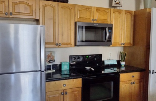 Kissimmee Condo | *OCT 11-18 SALE*! 5 STAR REVIEWS! GREAT PRICES &LOCATION!FREE WIFI & PARKING!
