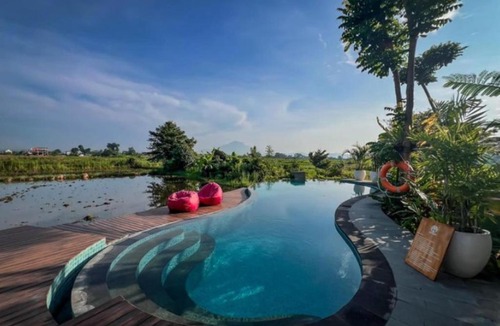 Gianyar Hotel | Odessa Village by GenuineHost