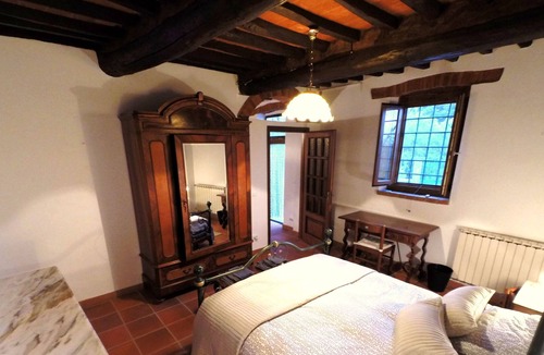 Castelnuovo dei Sabbioni Villa | Ökovilla in Chianti overlooking the Valdarno