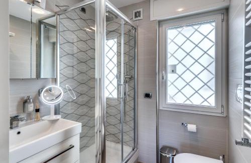 Monteverde Apartment | Olimpia - New Luxury Apartment near Trastevere & Villa Pamphili