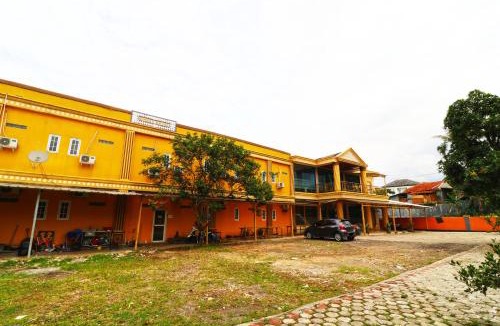 Cibinong House | Ombey Guest House