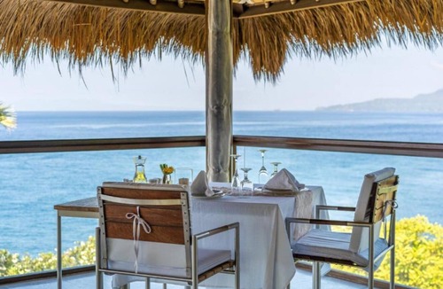 Seraya Villa | One Bedroom Sunshine Suite With Ocean View