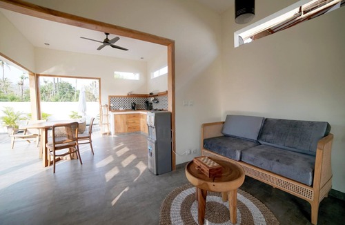Purwakerti Villa | One-Bedroom Villa with Private Pool in Amed