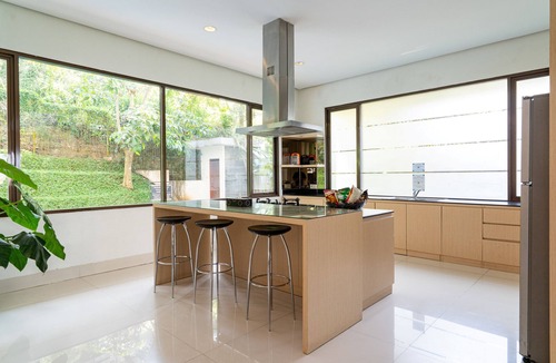 Bandung Villa | Oyama City View 4BR Villa with a Heated Pool