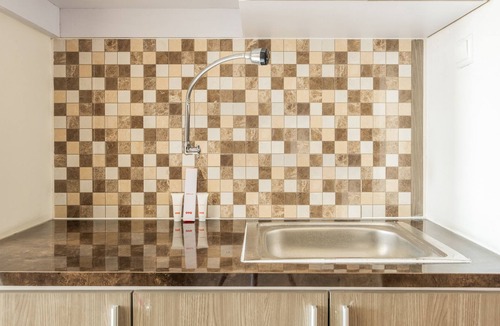 Cileunyi Hotel | OYO 1405 Easton Park Residence