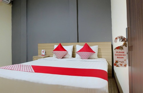 Muara Bungo Hotel | OYO 1474 Hotel Fayadh