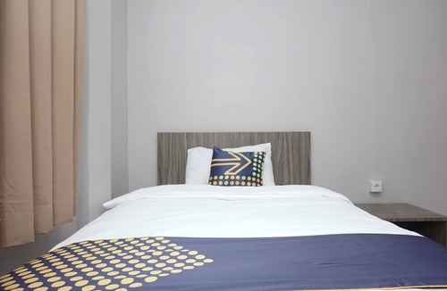 Rantauprapat Hotel | OYO 2200 Hotel Gunung Sari