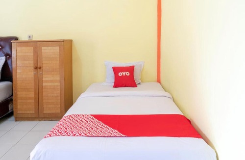Simanindo Hotel | OYO 2901 Kings Guest House