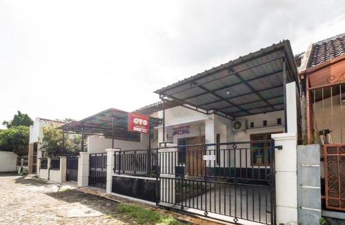 Central Yogyakarta Hotel | OYO 3267 Omah Suryo