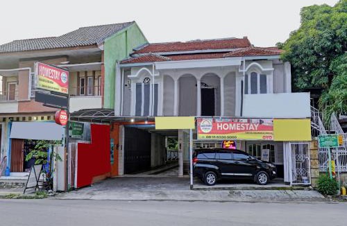 Cirebon Hotel | OYO 90289 Lestari Syariah Homestay