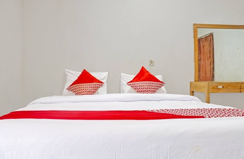 Bangko Hotel | OYO 90483 Homestay Permata Syariah