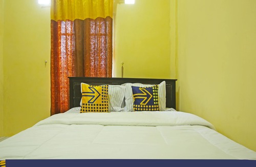 Muaraburnai Hotel | OYO 91111 Als Hotel