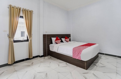 West Pesisir Hotel | OYO 91711 Grand Ansara Mentari Residence