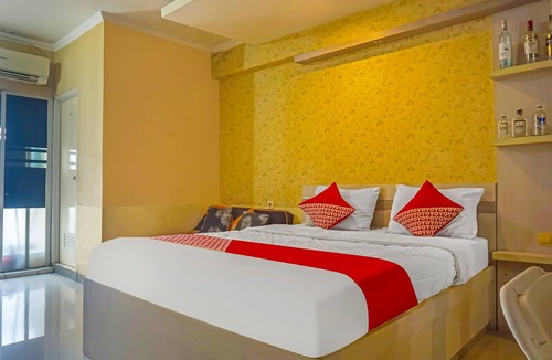 Depok Hotel | OYO 92292 Nadjla Property Cibubur Village