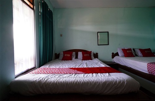 Parongpong Hotel | OYO 93248 Villa Syariah Astuti Lestari