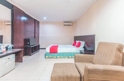 Cibinong Hotel | OYO 94759 Hotel Taman Cibinong