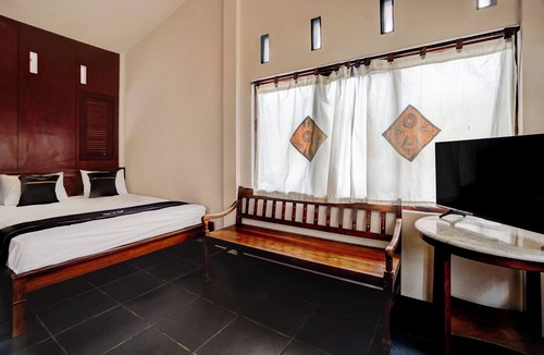 Malang Hotel | OYO 94767 Griya Djati Syariah 1