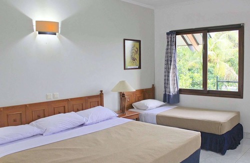 Kejajar Hotel | OYO 94841 Alodia Homestay Family