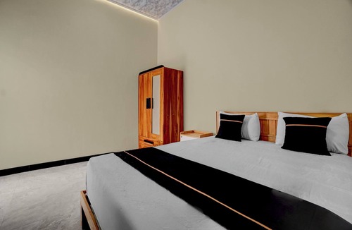 Mojokerto Hotel | OYO 94924 Cidu Homestay Syariah
