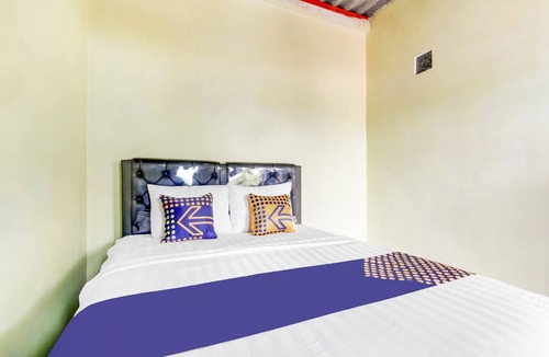 Kendal Hotel | OYO Homes 91157 Desa Wisata Bendosari Kendal