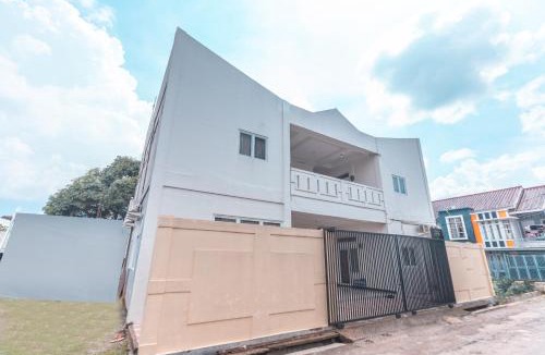 Bogor Barat Hotel | OYO Life 2658 Kost Rasyamada