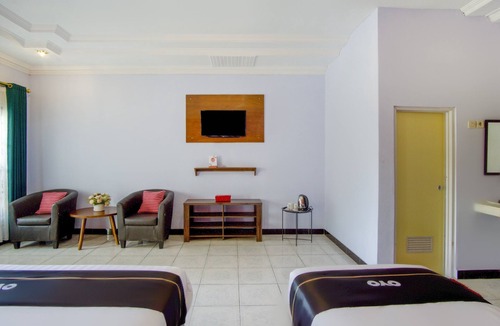 Banjarasri Hotel | OYO Life 3301 Pondok Eyang Obi