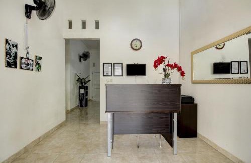 Sukarami Hotel | OYO Life 3415 Penginapan Wimane