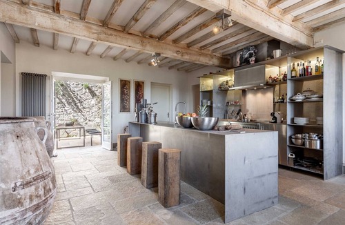 Villabuona Villa | PALAZZO GIUSTI: Understated Luxury with a Welcoming Ambience on the Hills of Lucca