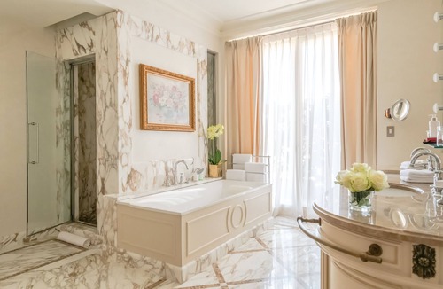 Porta Nuova Hotel | Palazzo Parigi Hotel & Grand Spa Milan